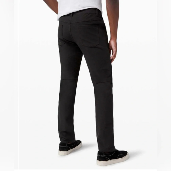 Lululemon ABC Pant Classic *Utilitech 32"
Black - Picture 2 of 7